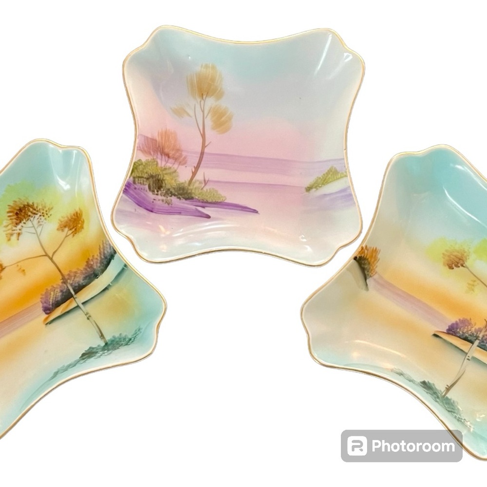 MEITO - vintage china - hand painted trinket or nut dishes - made in Japan - EUC